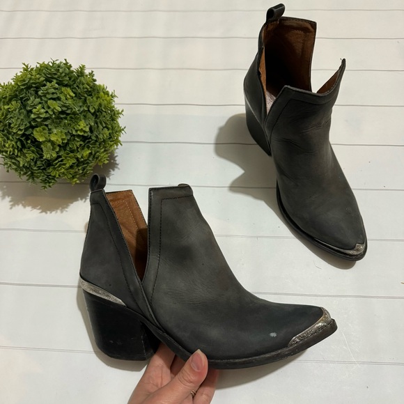 Jeffrey Campbell Shoes - Jefferey Campbell‎ Cromwell Gray Leather Western Festival Ankle Boots Size 6